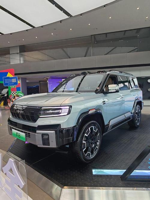 东莞128比亚迪方程豹硬派越野的爆款，英菲尼迪35周年与你共成长